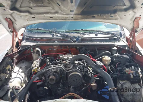 2000 Dodge Dakota Slt/Sport z USA, uszkodzony, nr VIN 1B7GL22X2YS634857